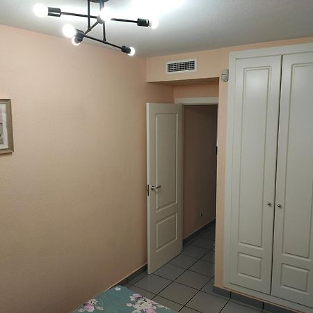 Piso En La Primera Linea Del Mar Con 2 Dormitorios เบนิดอร์ม ภายนอก รูปภาพ
