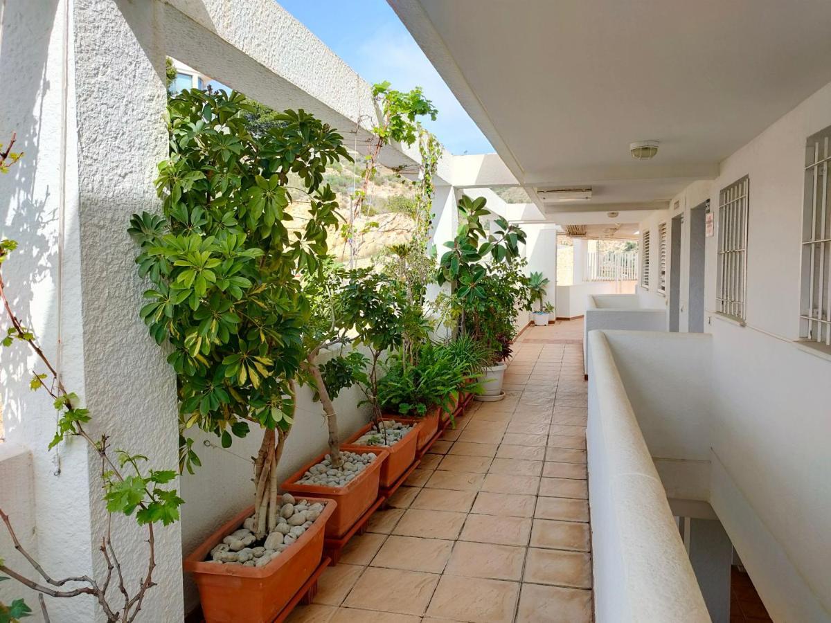 Piso En La Primera Linea Del Mar Con 2 Dormitorios เบนิดอร์ม ภายนอก รูปภาพ