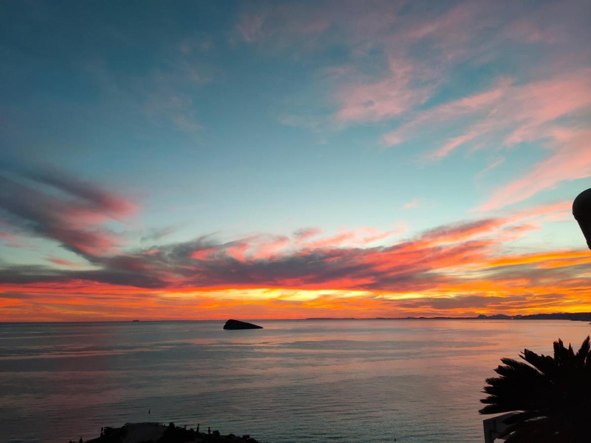 Piso En La Primera Linea Del Mar Con 2 Dormitorios เบนิดอร์ม ภายนอก รูปภาพ