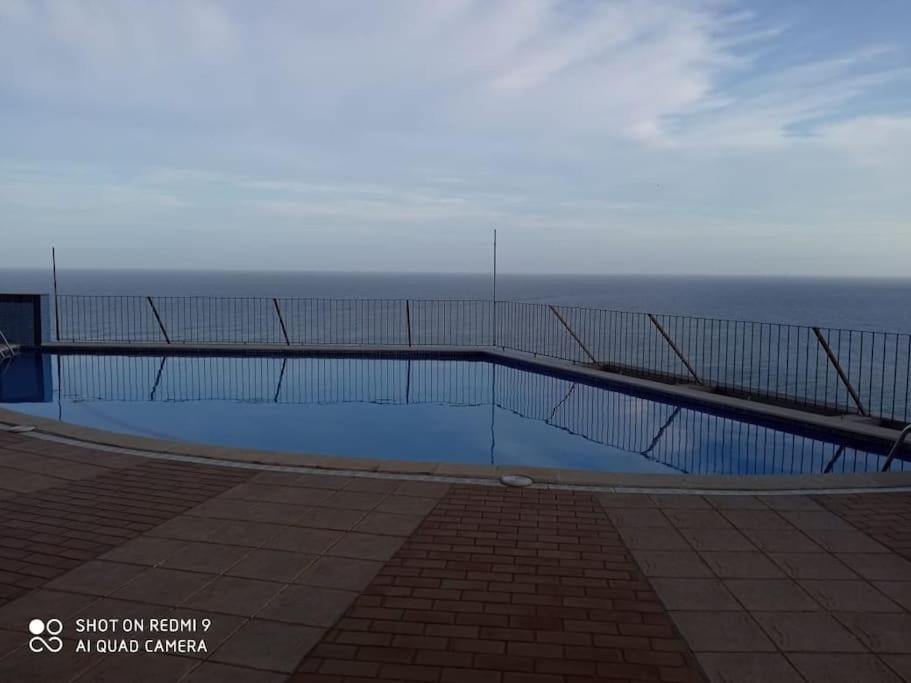 Piso En La Primera Linea Del Mar Con 2 Dormitorios เบนิดอร์ม ภายนอก รูปภาพ