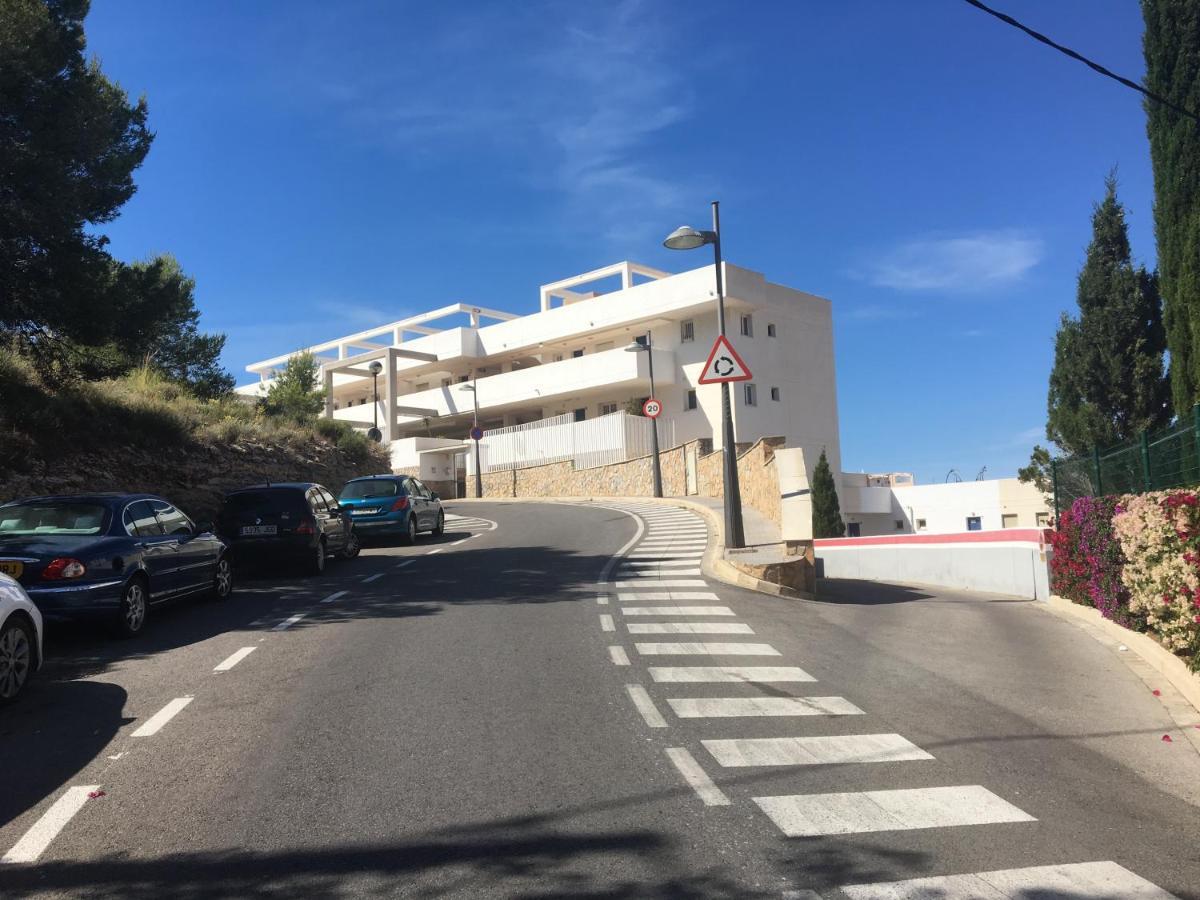 Piso En La Primera Linea Del Mar Con 2 Dormitorios เบนิดอร์ม ภายนอก รูปภาพ